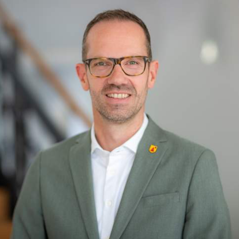  Ansgar Mertens